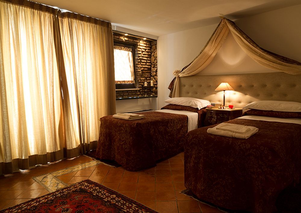 Pantheonview - Luxury Suites Roma Esterno foto