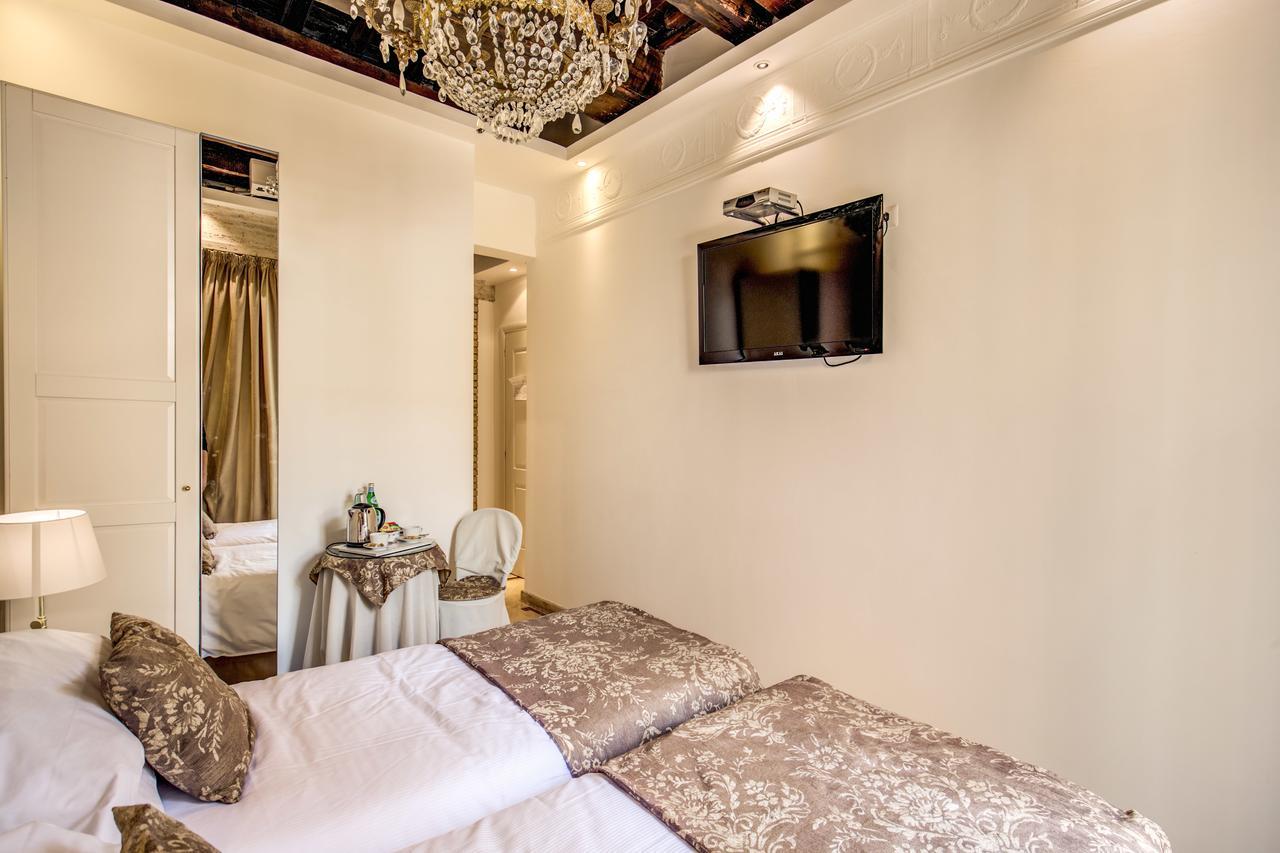 Pantheonview - Luxury Suites Roma Esterno foto