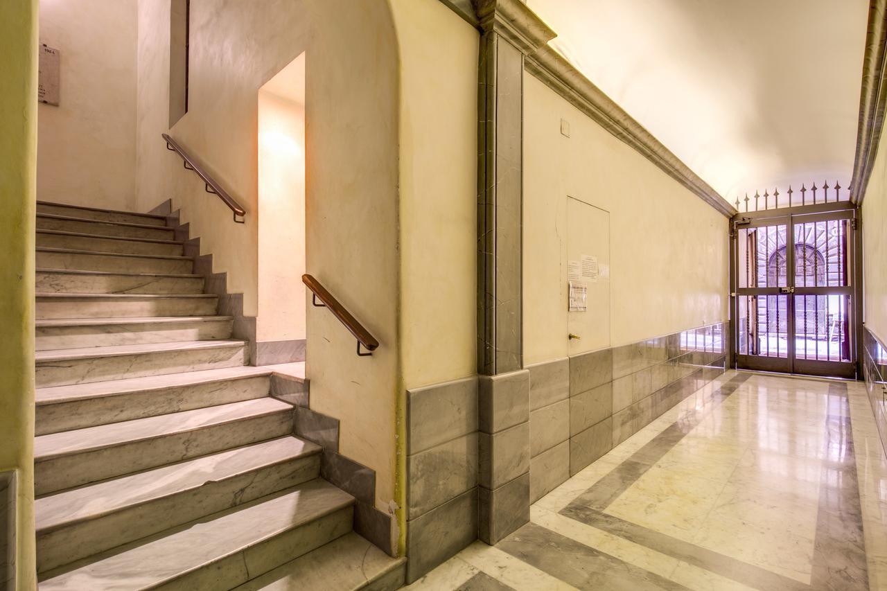 Pantheonview - Luxury Suites Roma Esterno foto