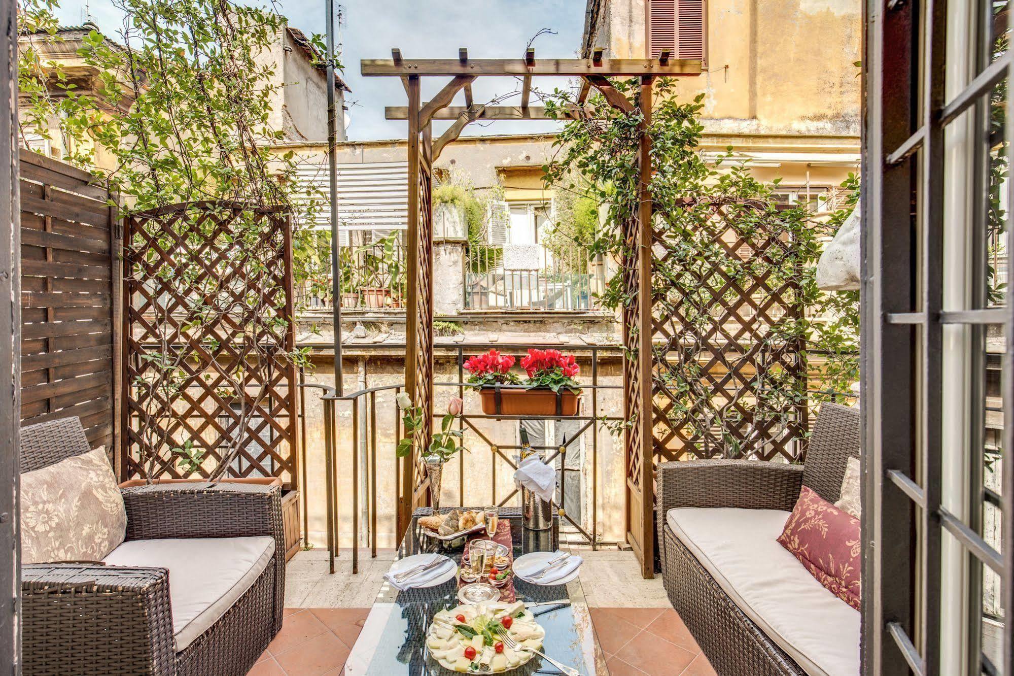 Pantheonview - Luxury Suites Roma Esterno foto